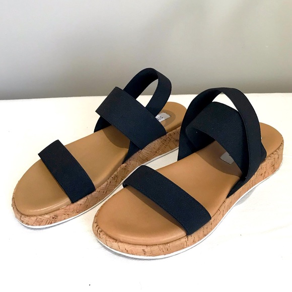Steve Madden Platformed Sandals Women’s size 9 - Picture 1 of 4